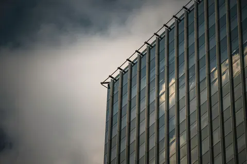 Papel de parede Arranha-céu 4K · city · 3840×2560