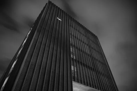 Skyscraper 4K Wallpaper · city · 3840×2560