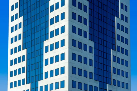 Skyscraper 4K Wallpaper · city · 3840×2560