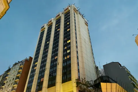Обои Небоскрёб 4K · city · 3840×2560