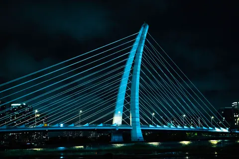 Обои Городской мост 4K · city · 3840×2560