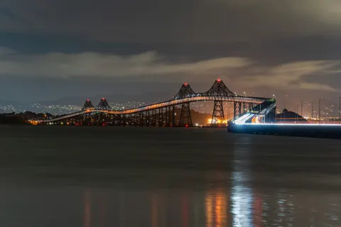 도시 다리 4K 배경화면 · city · 3840×2560