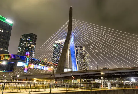 Fond d'écran Pont urbain 4K · city · 3840×2622