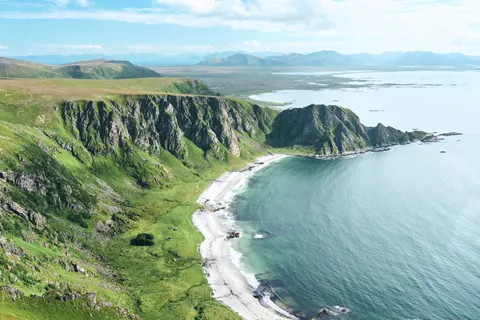 Eiland van Bovenaf 4K-achtergrond · ocean · 3840×2560