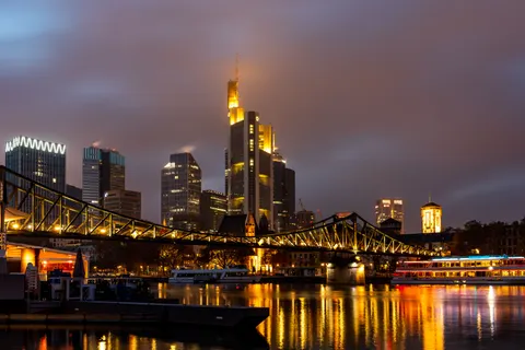 Papel de parede Ponte da cidade 4K · city · 3840×2560