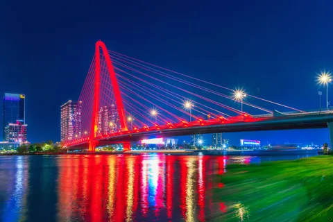 خلفية جسر المدينة بدقة 4K · city · 3840×2560