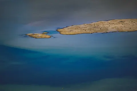 Insel aus der Luft 4K Hintergrundbild · ocean · 3840×2560