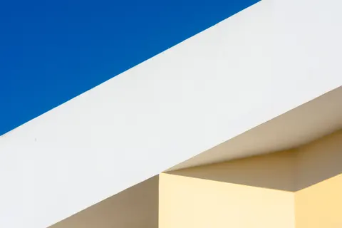 Fondo de pantalla Arquitectura minimalista 4K · architecture · 3840×2560