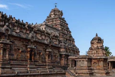 Alter Tempel 4K Hintergrundbild · architecture · 3840×2581