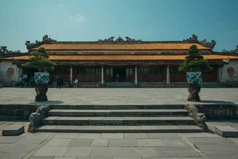 Ancient Temple 4K Wallpaper · architecture · 3840×2560