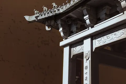 고대 사원 4K 배경화면 · architecture · 3840×2560
