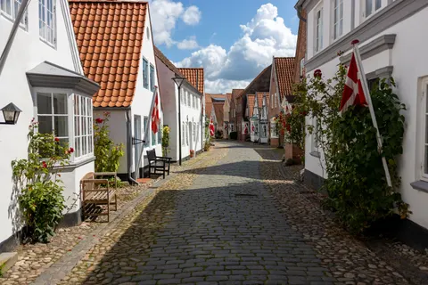 Fond d'écran Rue de la vieille ville 4K · architecture · 3840×2560