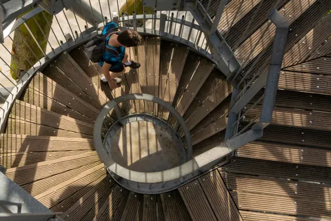 Wendeltreppe 4K Hintergrundbild · architecture · 3840×2560