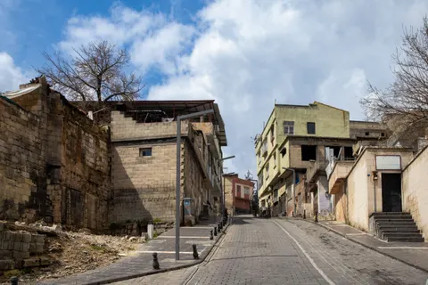 Fond d'écran Rue de la vieille ville 4K · architecture · 3840×2560