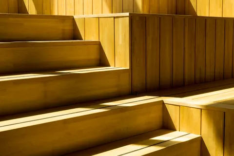 Wallpaper Tangga Geometris 4K · architecture · 3840×2560