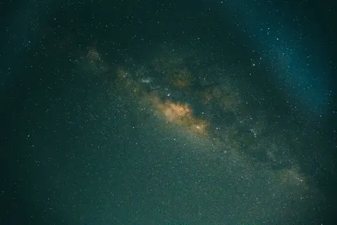 银河夜空 4K壁纸 · space · 3840×2560