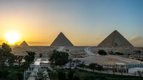 Pyramids 4K Wallpaper · travel · 3840×2160