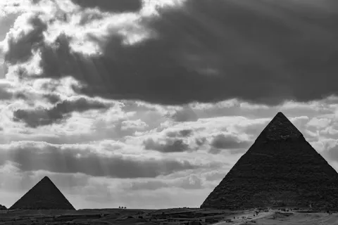 Piramides 4K-achtergrond · travel · 3840×2563
