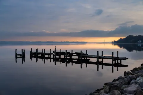 Hölzerner Steg 4K Hintergrundbild · ocean · 3840×2560