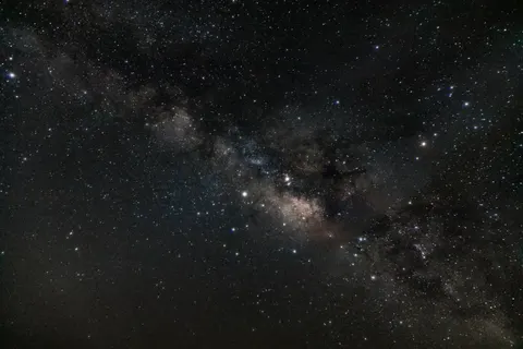 银河夜空 4K壁纸 · space · 3840×2560