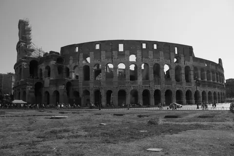 Fondo de pantalla Coliseo 4K · travel · 3840×2560