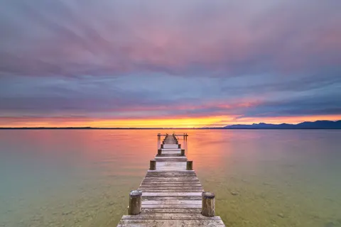 Wallpaper Dermaga Kayu 4K · ocean · 3840×2560