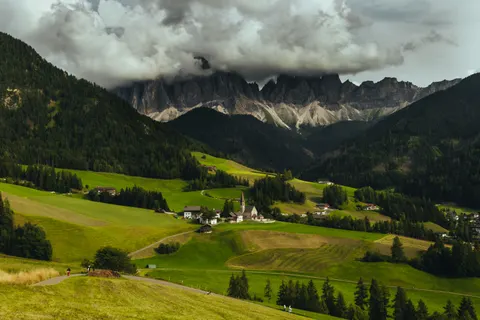 Dolomites 4K Wallpaper · mountains · 3840×2560