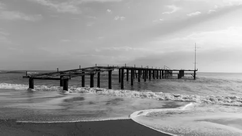 Havenhoofd 4K-achtergrond · ocean · 3840×2160