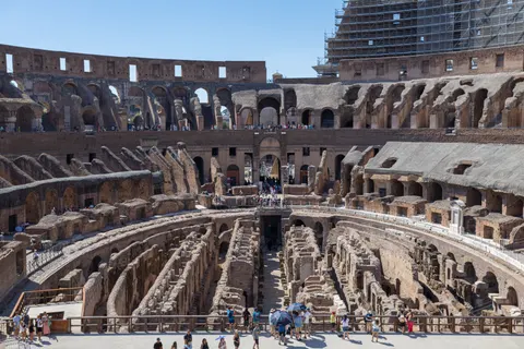 Colosseum 4K Wallpaper · travel · 3840×2560