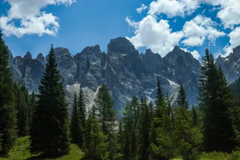 Fondo de pantalla Dolomitas 4K · mountains · 3840×2560