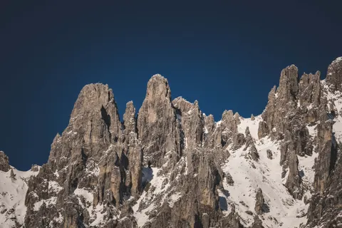 Fondo de pantalla Dolomitas 4K · mountains · 3840×2560