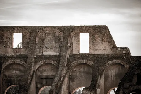 Colosseum 4K Wallpaper · travel · 3840×2561