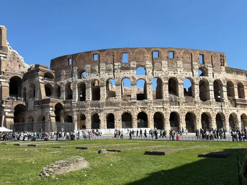 Fondo de pantalla Coliseo 4K · travel · 3840×2880