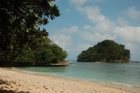 열대 해변 4K 배경화면 · ocean · 3840×2560