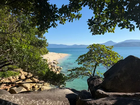 Tropischer Strand 4K Hintergrundbild · ocean · 3840×2880