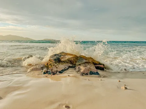 Fondo de pantalla Playa tropical 4K · ocean · 3840×2880