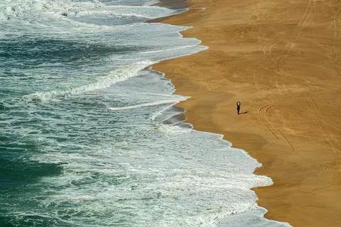 Fond d'écran Vagues de l'océan 4K · ocean · 3840×2560