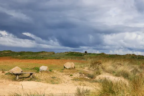 開闊草原 4K桌布 · nature · 3840×2560