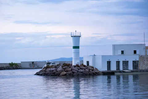 등대 해안 4K 배경화면 · ocean · 3840×2560