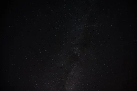 والپیپر آسمان پرستاره با کیفیت 4K · space · 3840×2560