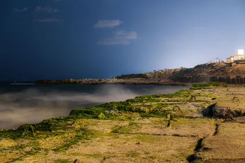 خلفية ساحل المنارة بدقة 4K · ocean · 3840×2560