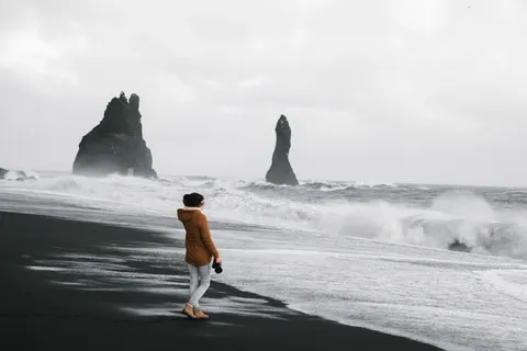 黑沙灘 4K桌布 · travel · 3840×2561
