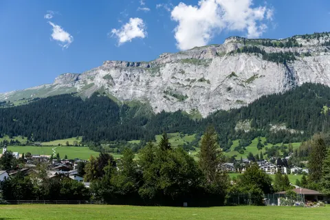 Alpine Village 4K Wallpaper · travel · 3840×2558