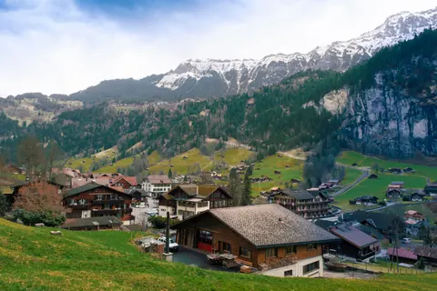 Alpine Village 4K Wallpaper · travel · 3840×2560