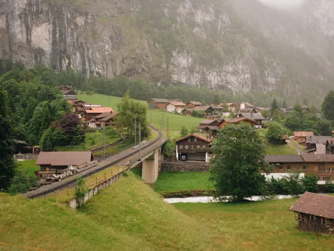 Fond d'écran Village alpin 4K · travel · 3840×2882