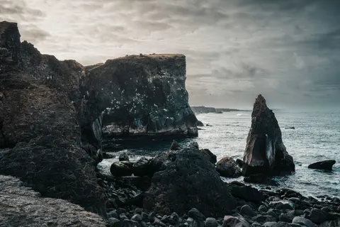 바다 절벽 4K 배경화면 · ocean · 3840×2560
