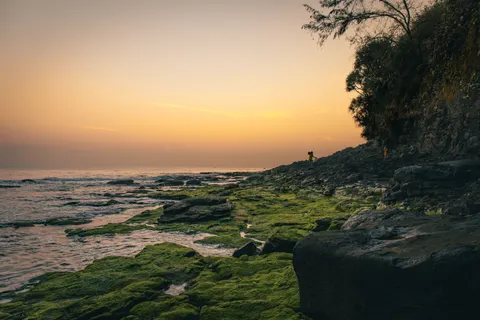 Meeresklippe 4K Hintergrundbild · ocean · 3840×2560