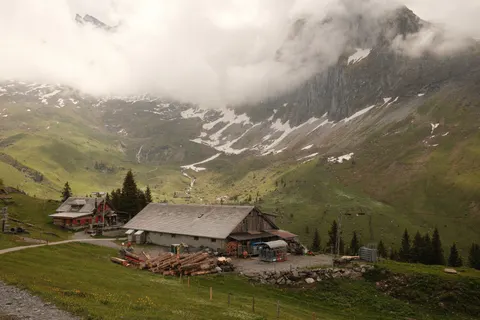 Alpine Village 4K Wallpaper · travel · 3840×2560