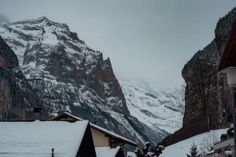 Alpine Village 4K Wallpaper · travel · 3840×2560