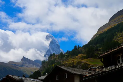 Alpine Village 4K Wallpaper · travel · 3840×2560